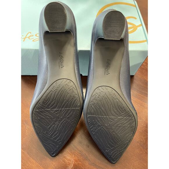 LifeStride women’s Navy heels - Picture 3 of 3